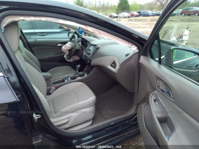 Photo 4 VIN: 1G1BE5SM8H7182467 - CHEVROLET CRUZE 