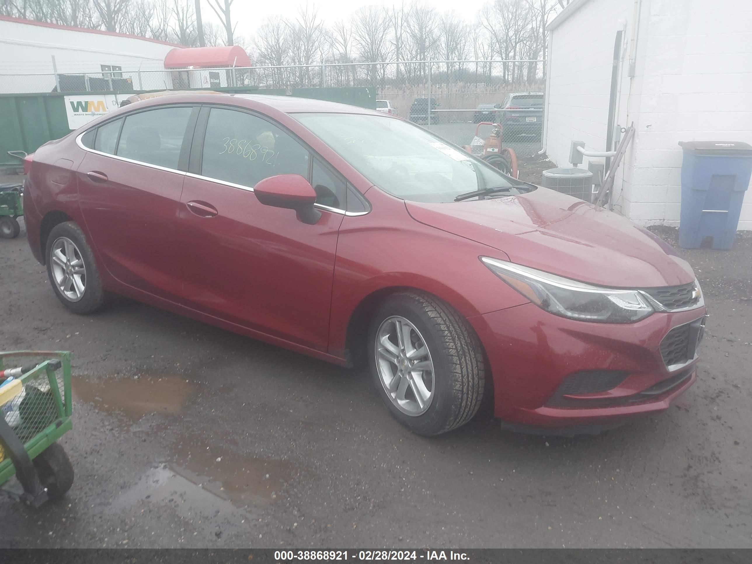 Photo 0 VIN: 1G1BE5SM8J7109525 - CHEVROLET CRUZE 