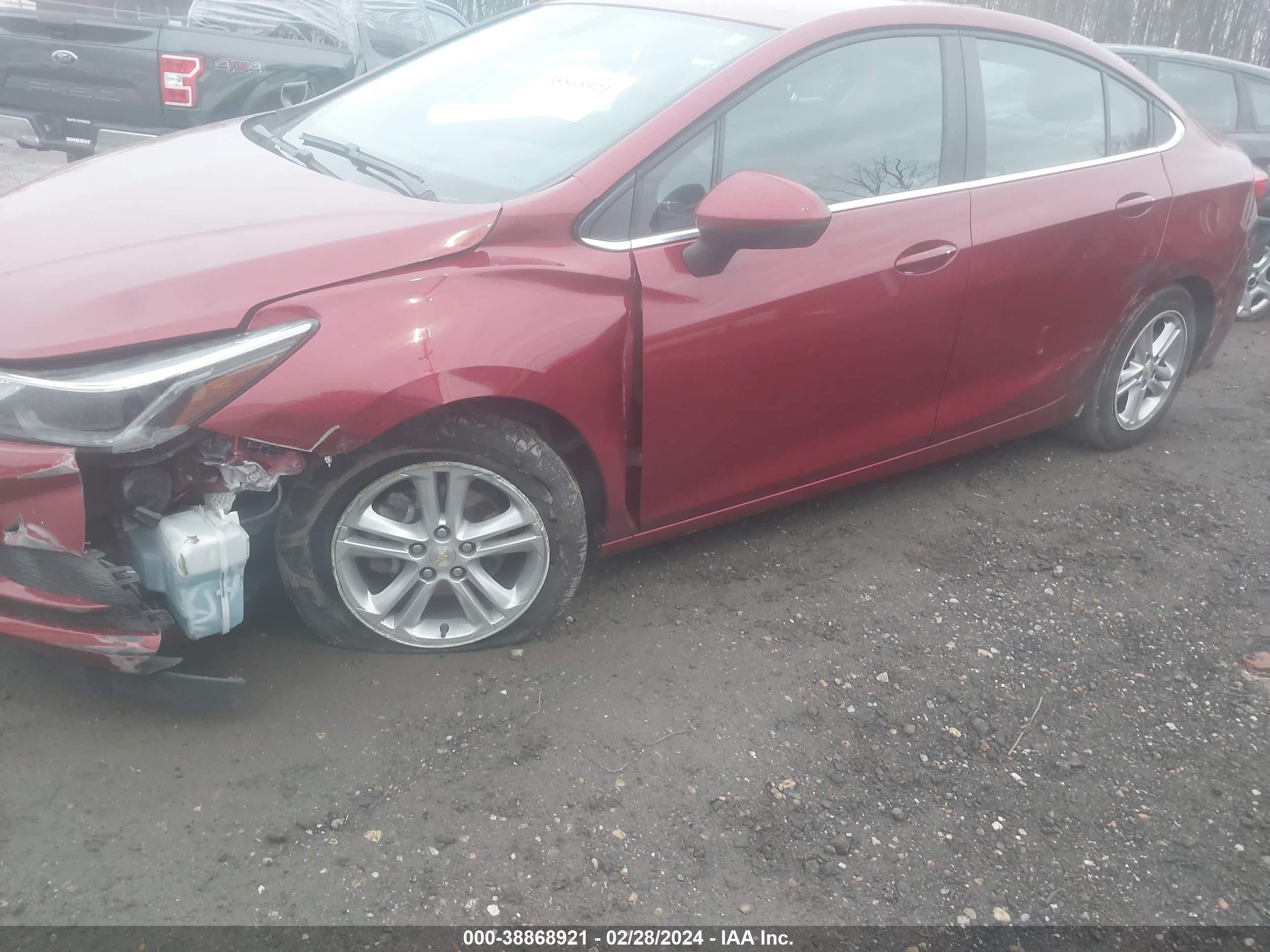 Photo 5 VIN: 1G1BE5SM8J7109525 - CHEVROLET CRUZE 