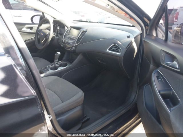 Photo 4 VIN: 1G1BE5SM8J7113008 - CHEVROLET CRUZE 