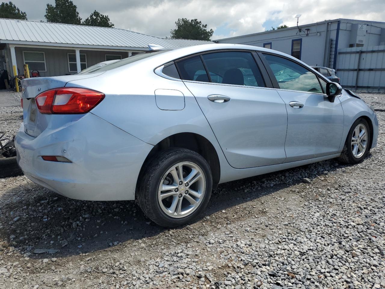 Photo 2 VIN: 1G1BE5SM8J7154996 - CHEVROLET CRUZE 