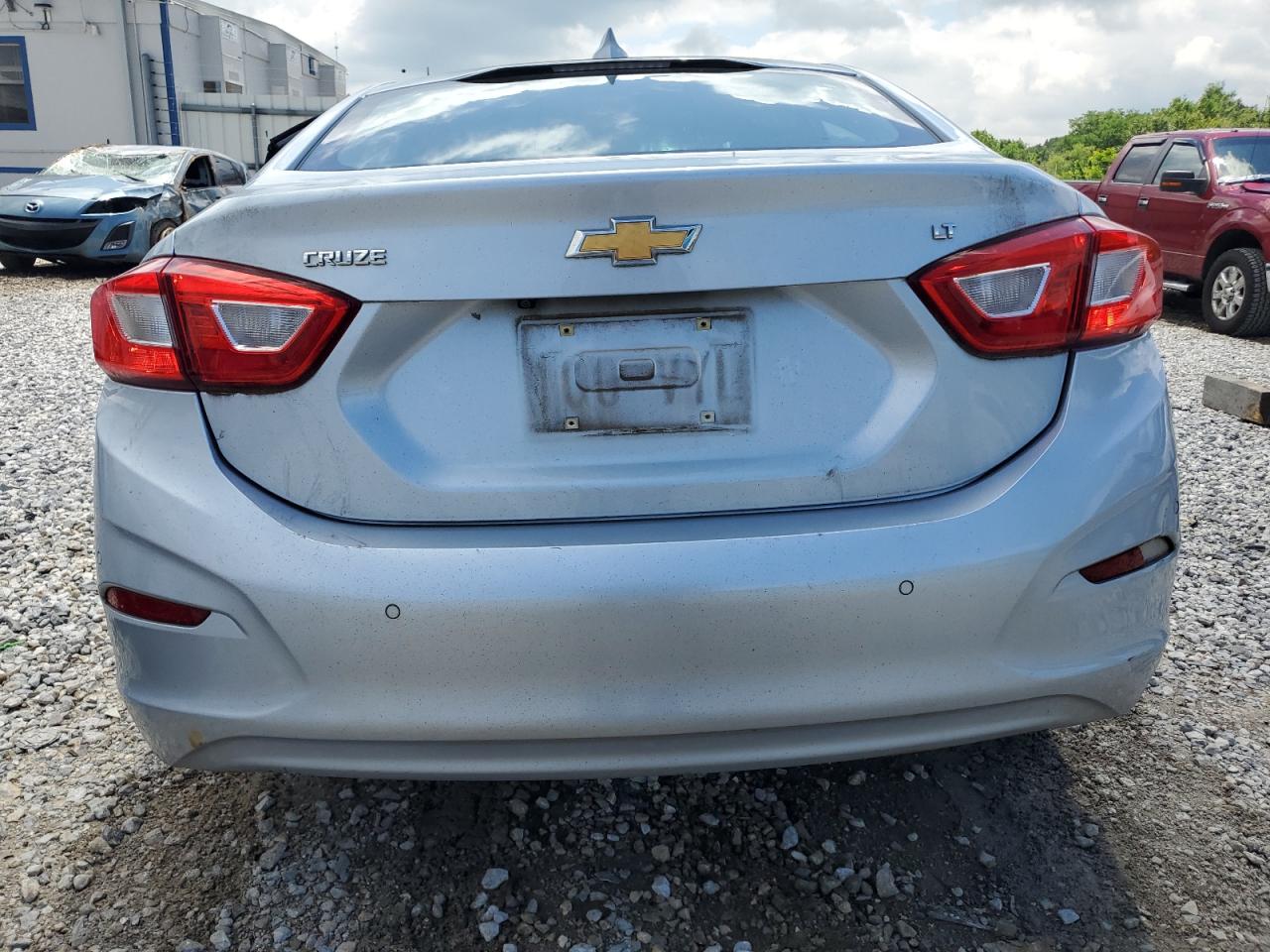 Photo 5 VIN: 1G1BE5SM8J7154996 - CHEVROLET CRUZE 