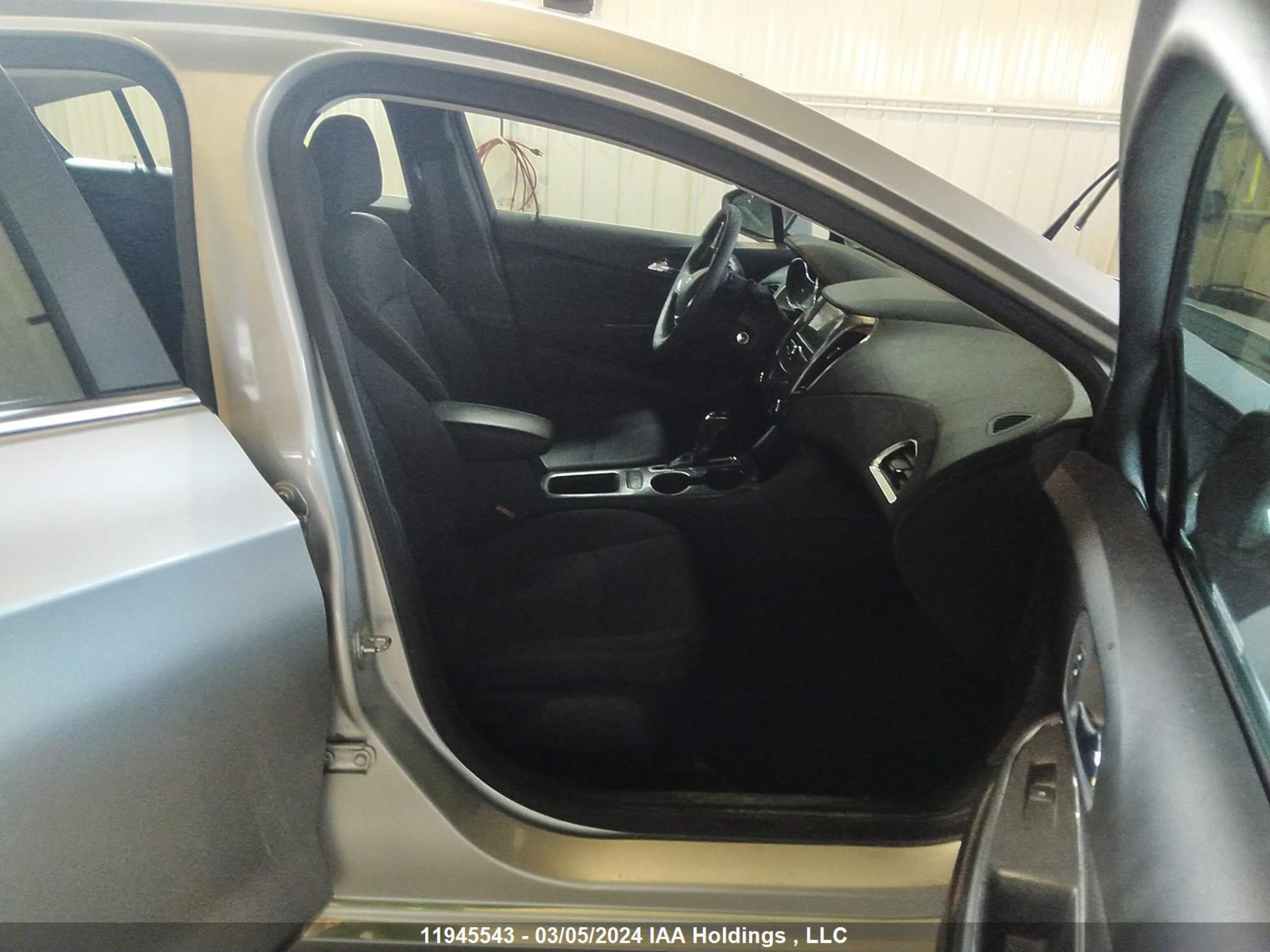 Photo 4 VIN: 1G1BE5SM8J7204022 - CHEVROLET CRUZE 