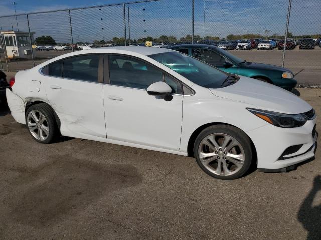 Photo 3 VIN: 1G1BE5SM9H7113464 - CHEVROLET CRUZE LT 