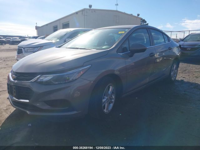 Photo 1 VIN: 1G1BE5SM9J7106682 - CHEVROLET CRUZE 