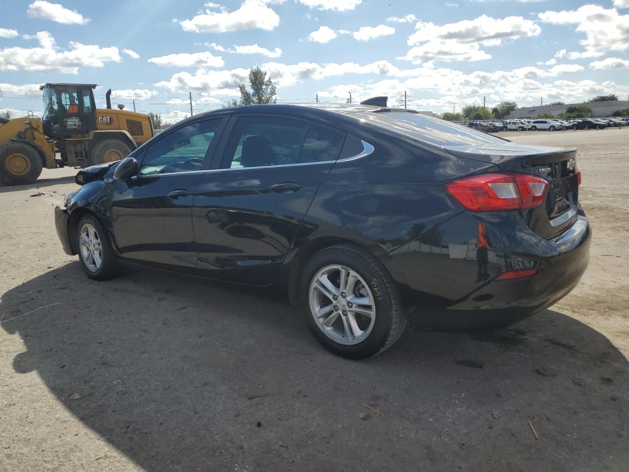 Photo 1 VIN: 1G1BE5SM9J7162833 - CHEVROLET CRUZE 