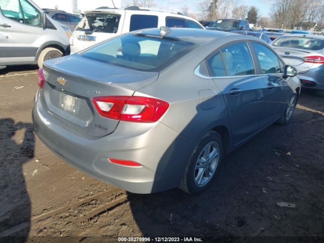 Photo 3 VIN: 1G1BE5SM9J7180796 - CHEVROLET CRUZE 