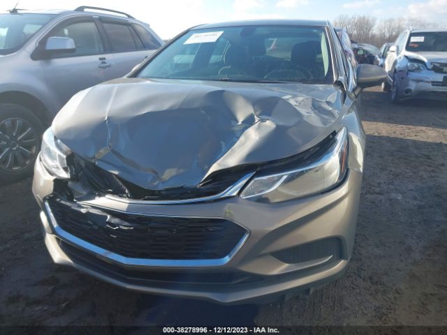 Photo 5 VIN: 1G1BE5SM9J7180796 - CHEVROLET CRUZE 