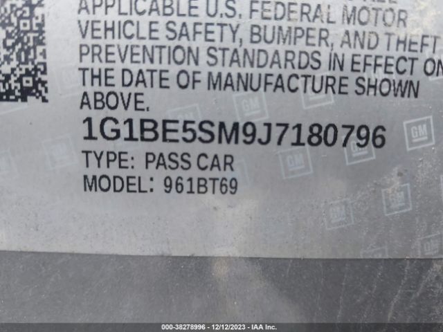 Photo 8 VIN: 1G1BE5SM9J7180796 - CHEVROLET CRUZE 