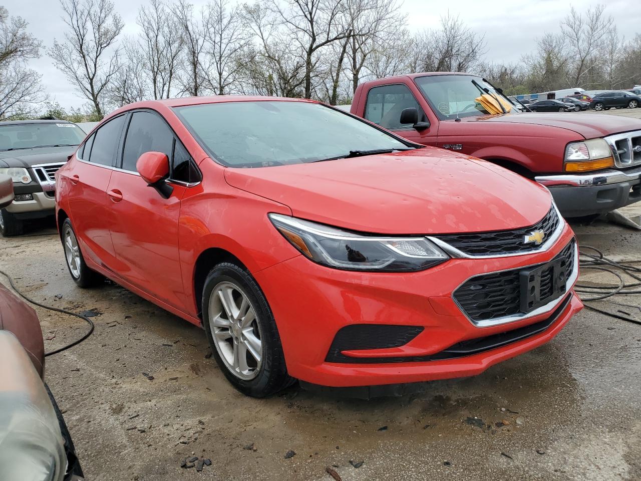 Photo 3 VIN: 1G1BE5SM9J7183097 - CHEVROLET CRUZE 