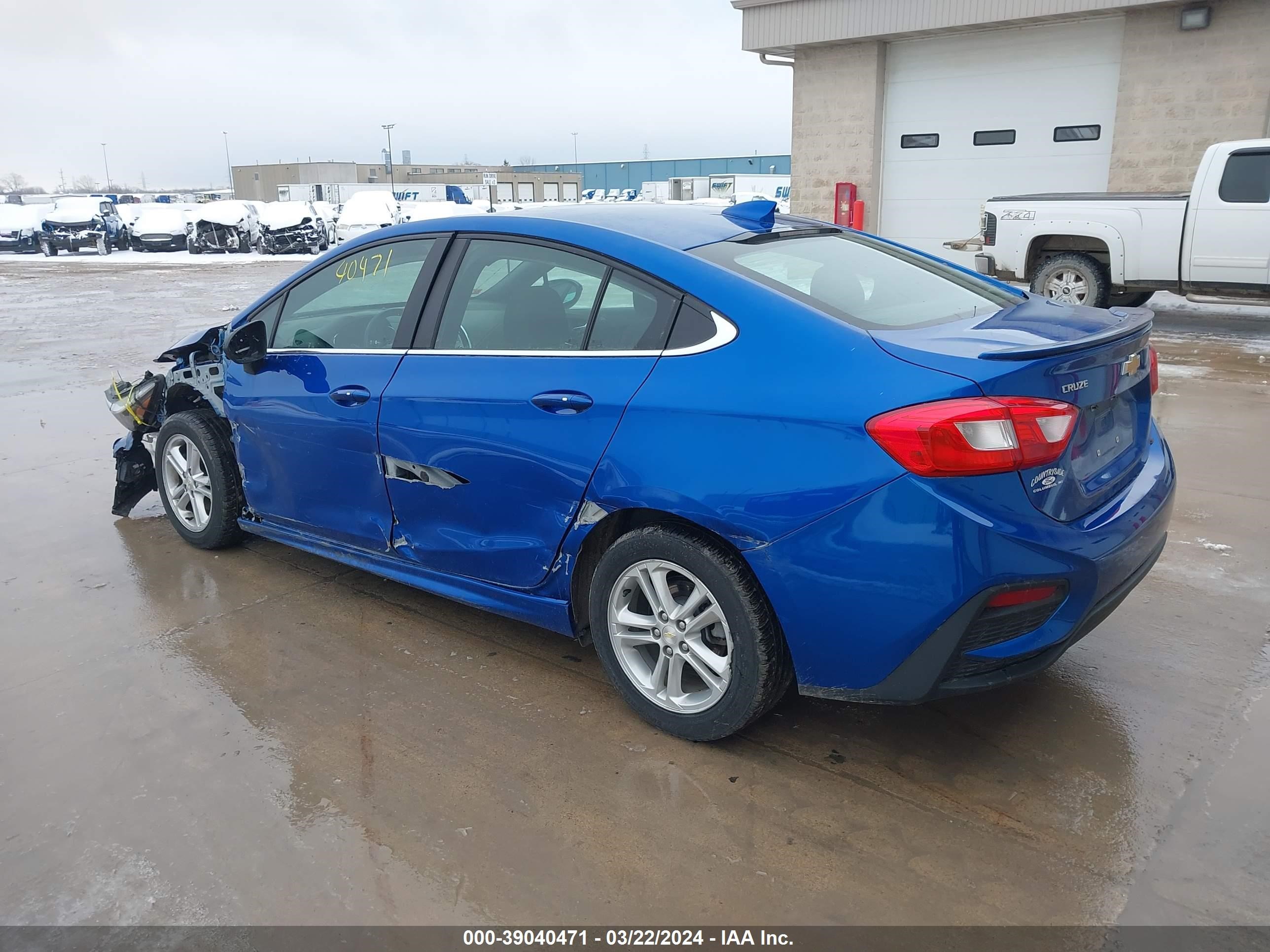 Photo 2 VIN: 1G1BE5SMXG7249763 - CHEVROLET CRUZE 