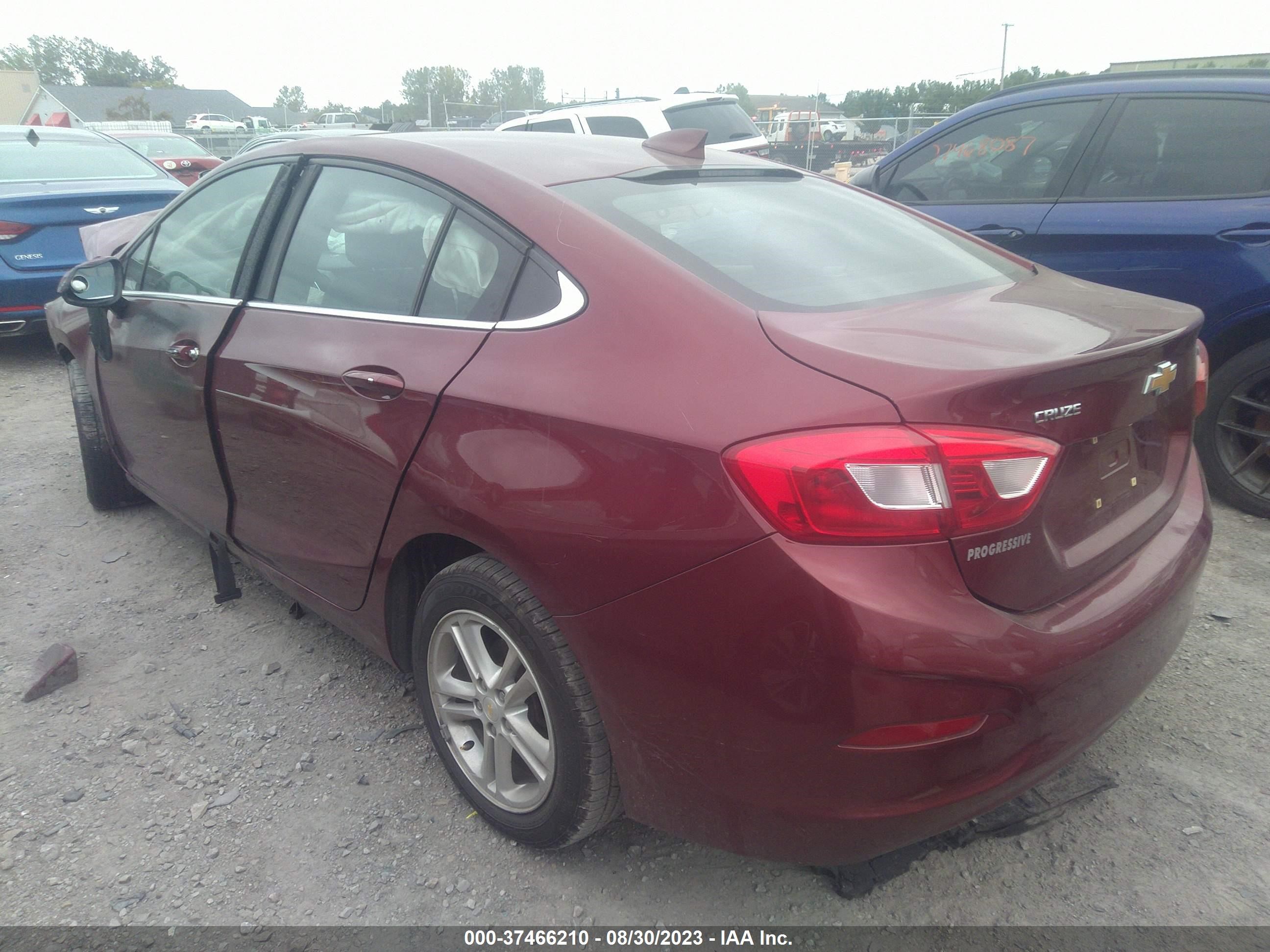 Photo 2 VIN: 1G1BE5SMXG7256115 - CHEVROLET CRUZE 