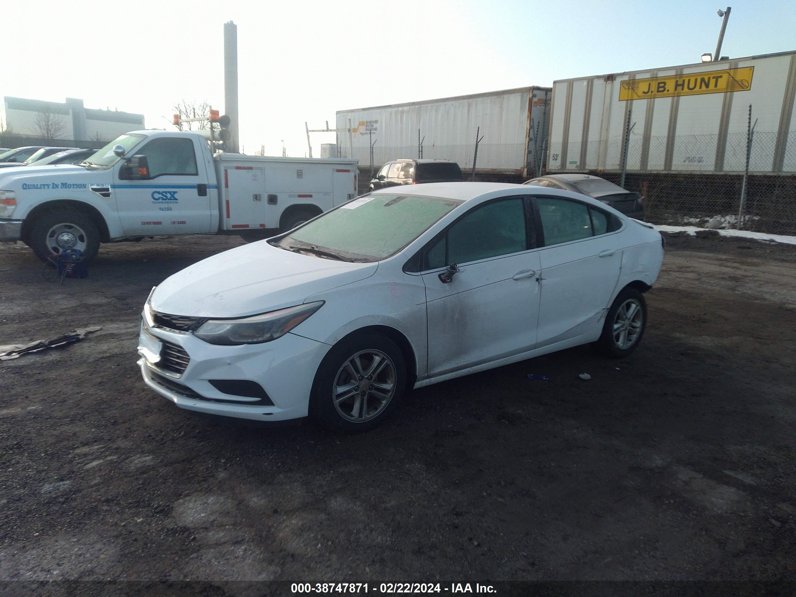 Photo 1 VIN: 1G1BE5SMXG7266305 - CHEVROLET CRUZE 