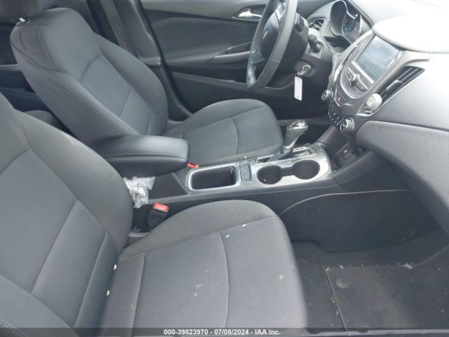 Photo 4 VIN: 1G1BE5SMXH7136980 - CHEVROLET CRUZE 