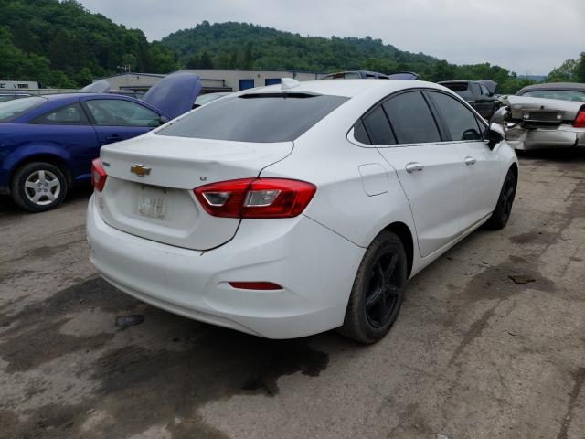 Photo 3 VIN: 1G1BE5SMXH7209958 - CHEVROLET CRUZE LT 