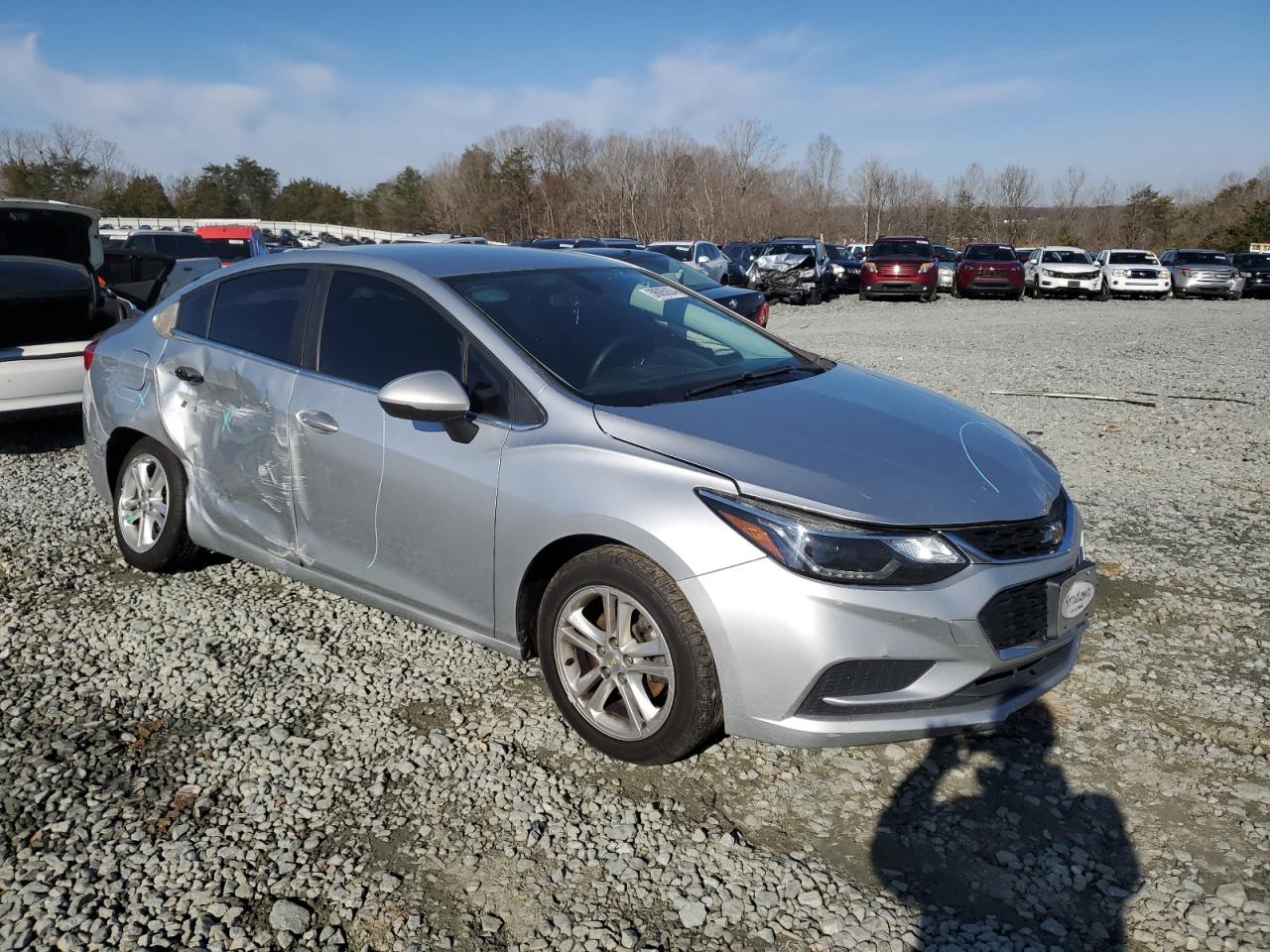 Photo 3 VIN: 1G1BE5SMXH7255631 - CHEVROLET CRUZE 