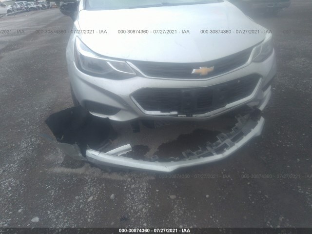 Photo 5 VIN: 1G1BE5SMXH7268900 - CHEVROLET CRUZE 