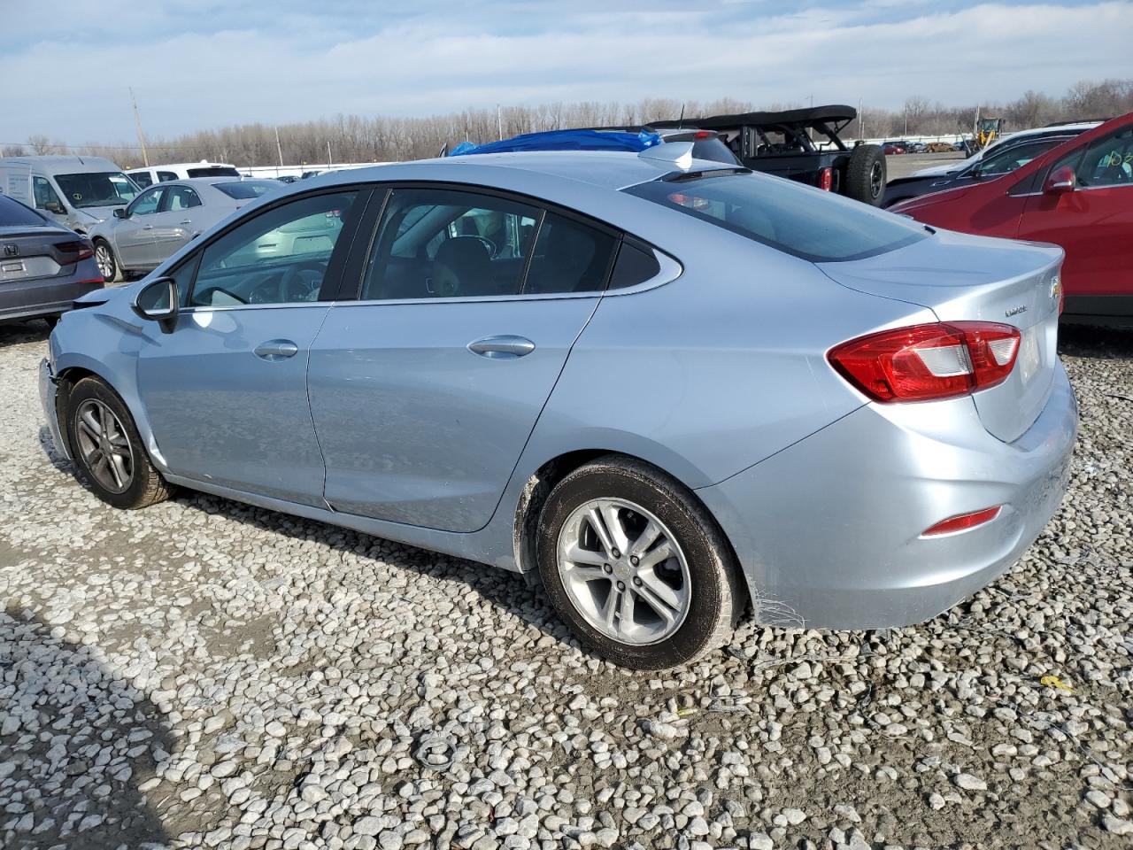 Photo 1 VIN: 1G1BE5SMXJ7114886 - CHEVROLET CRUZE 