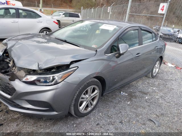 Photo 1 VIN: 1G1BE5SMXJ7138069 - CHEVROLET CRUZE 