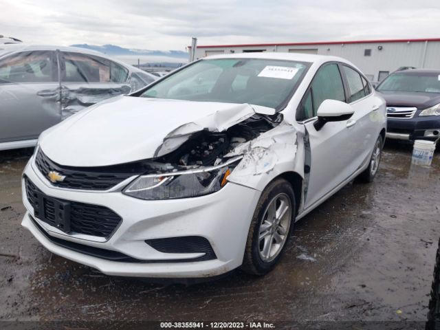 Photo 1 VIN: 1G1BE5SMXJ7156295 - CHEVROLET CRUZE 