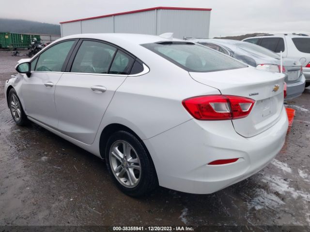 Photo 2 VIN: 1G1BE5SMXJ7156295 - CHEVROLET CRUZE 