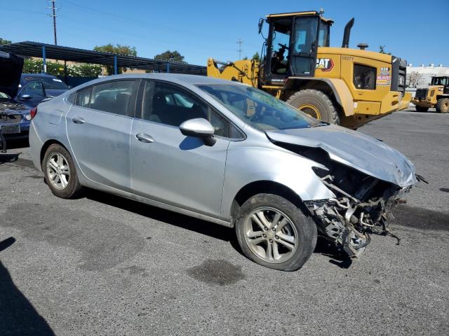 Photo 3 VIN: 1G1BE5SMXJ7156488 - CHEVROLET CRUZE LT 