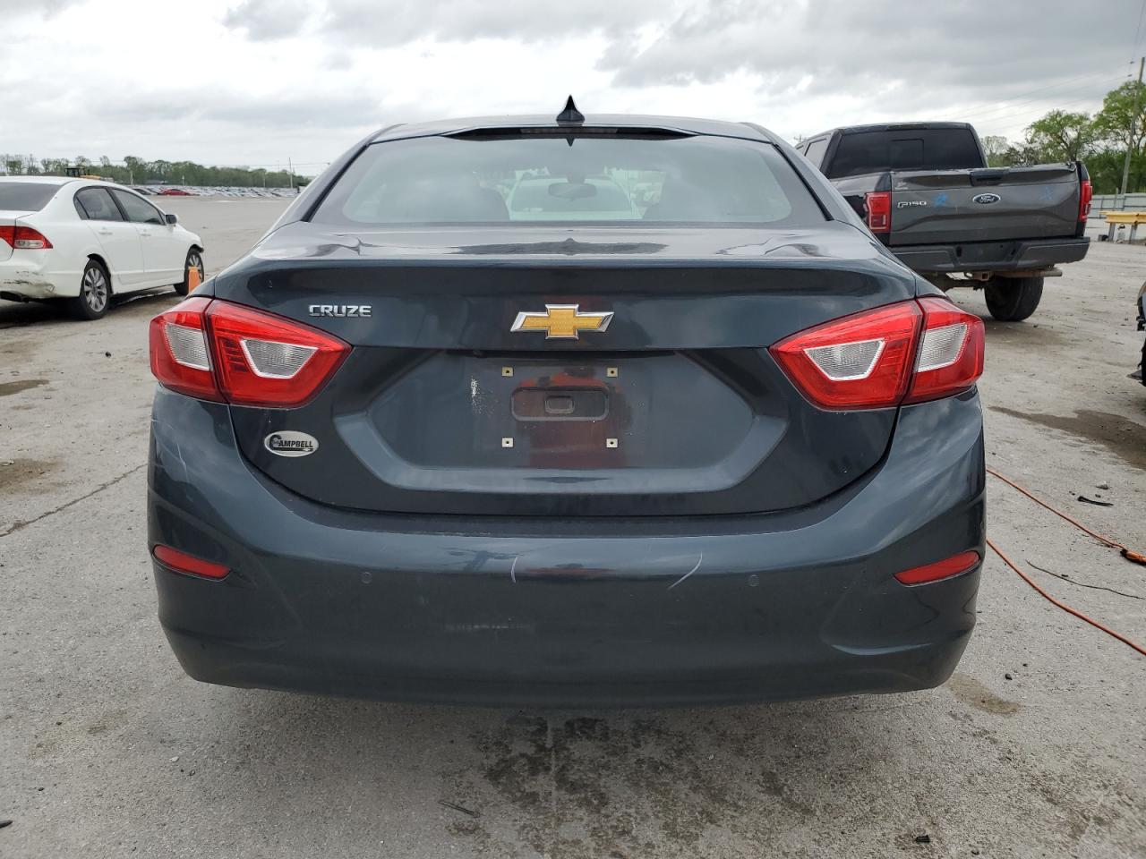 Photo 5 VIN: 1G1BE5SMXJ7158841 - CHEVROLET CRUZE 