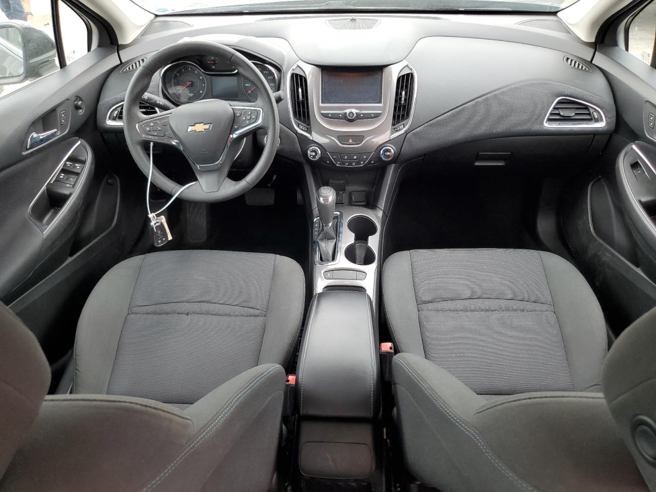 Photo 7 VIN: 1G1BE5SMXJ7158841 - CHEVROLET CRUZE 