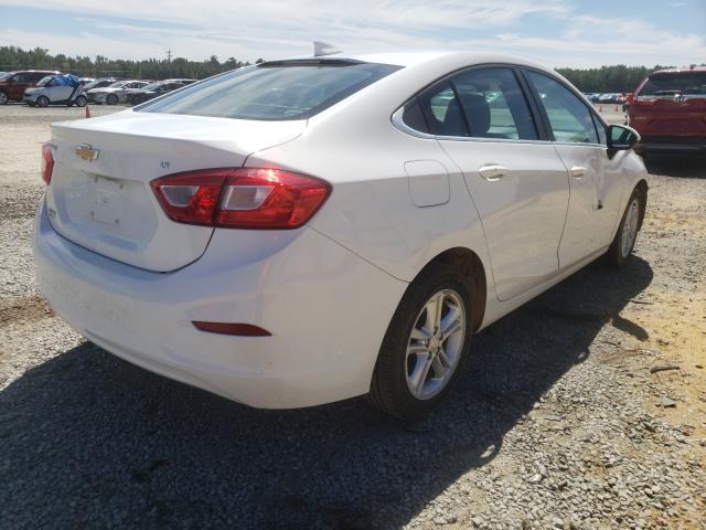 Photo 3 VIN: 1G1BE5SMXJ7164879 - CHEVROLET CRUZE LT 