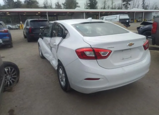 Photo 2 VIN: 1G1BE5SMXJ7173081 - CHEVROLET CRUZE 