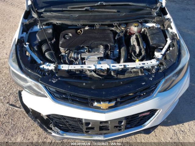 Photo 9 VIN: 1G1BE5SMXJ7213143 - CHEVROLET CRUZE 