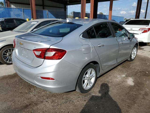 Photo 3 VIN: 1G1BE5SMXJ7232937 - CHEVROLET CRUZE LT 