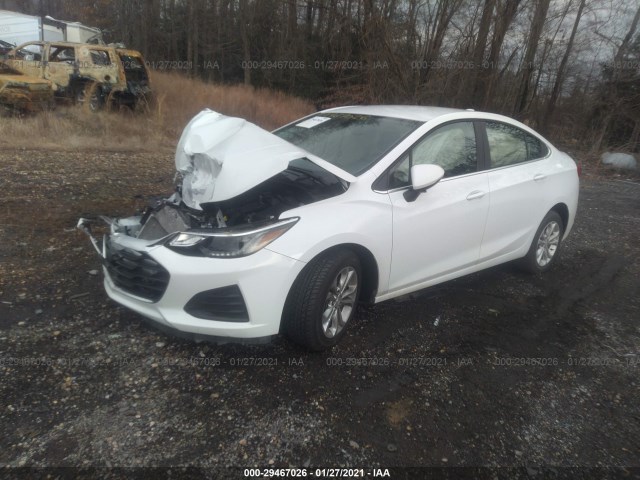 Photo 1 VIN: 1G1BE5SMXK7115585 - CHEVROLET CRUZE 