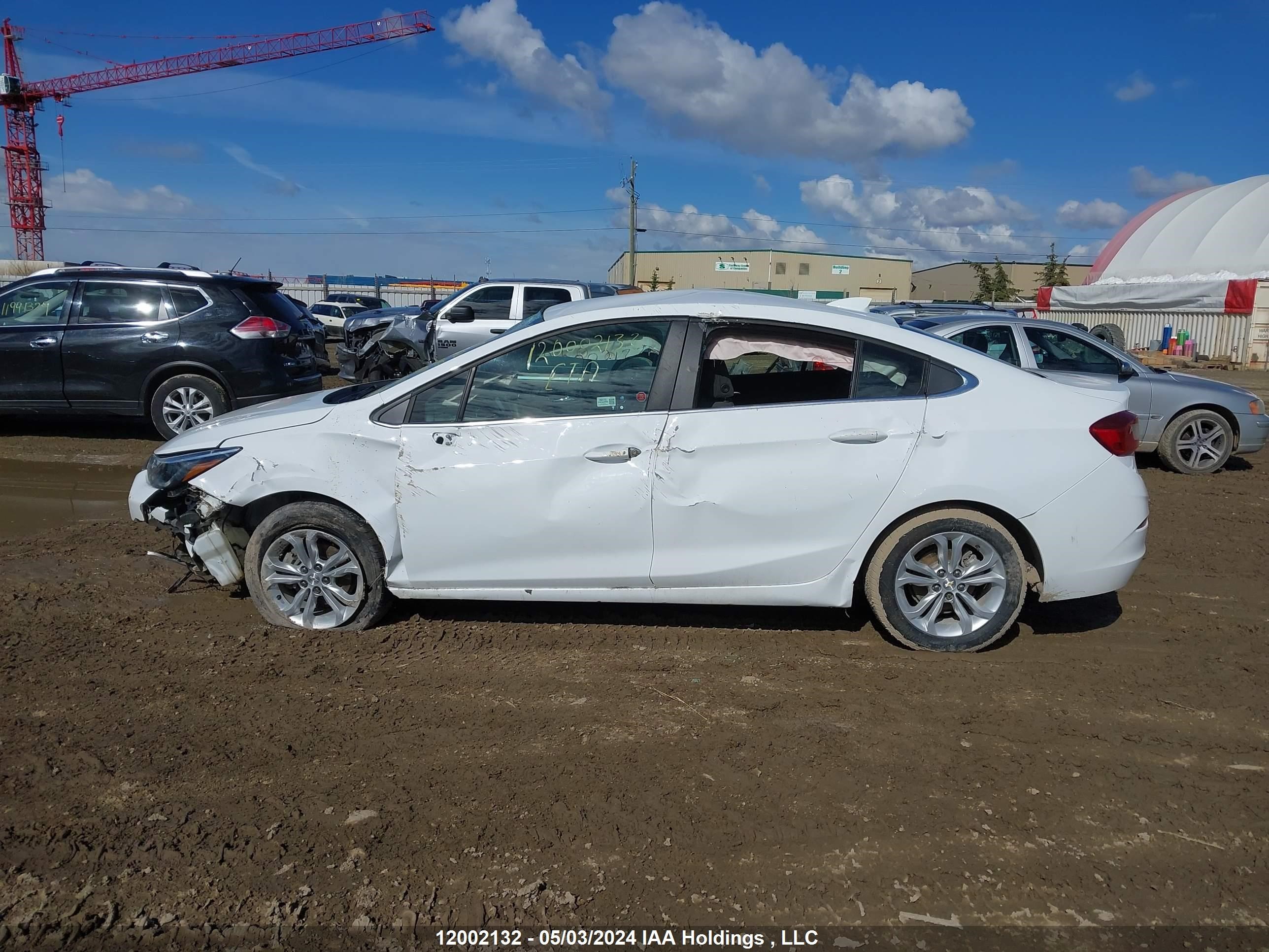 Photo 13 VIN: 1G1BE5SMXK7127798 - CHEVROLET CRUZE 