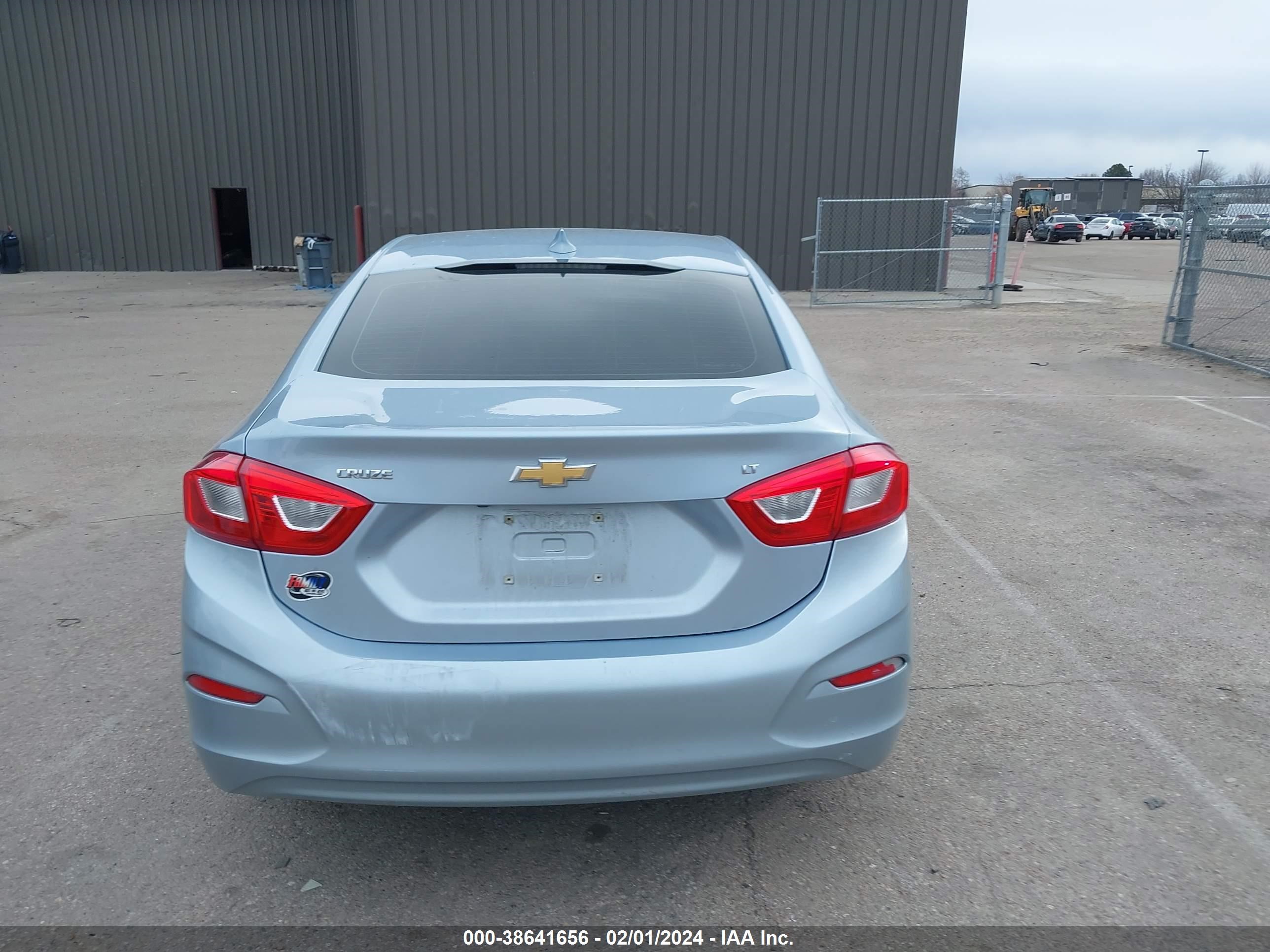 Photo 15 VIN: 1G1BESSM1H7159404 - CHEVROLET CRUZE 