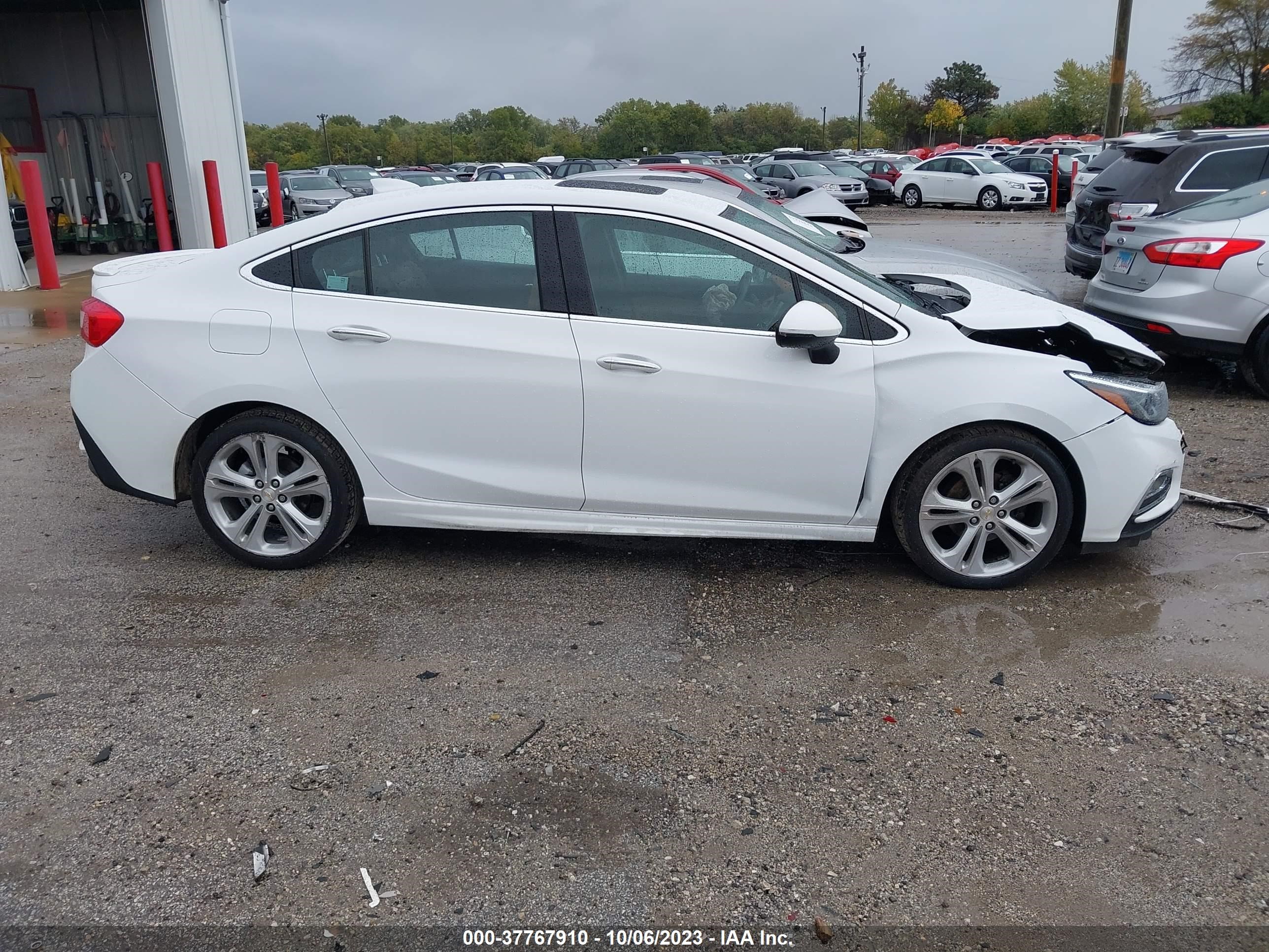 Photo 12 VIN: 1G1BF5SM2H7205822 - CHEVROLET CRUZE 