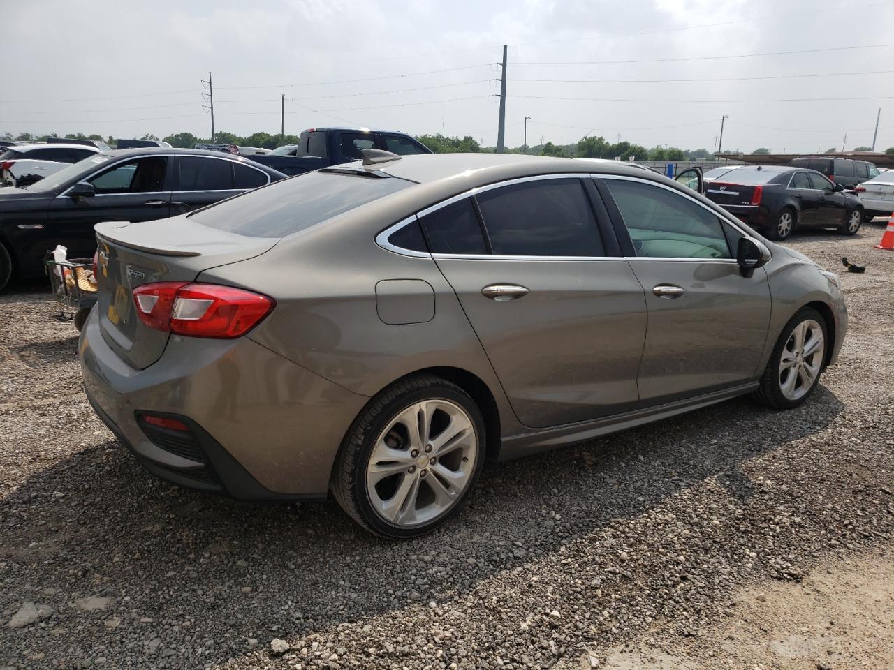 Photo 2 VIN: 1G1BF5SM3H7131732 - CHEVROLET CRUZE 