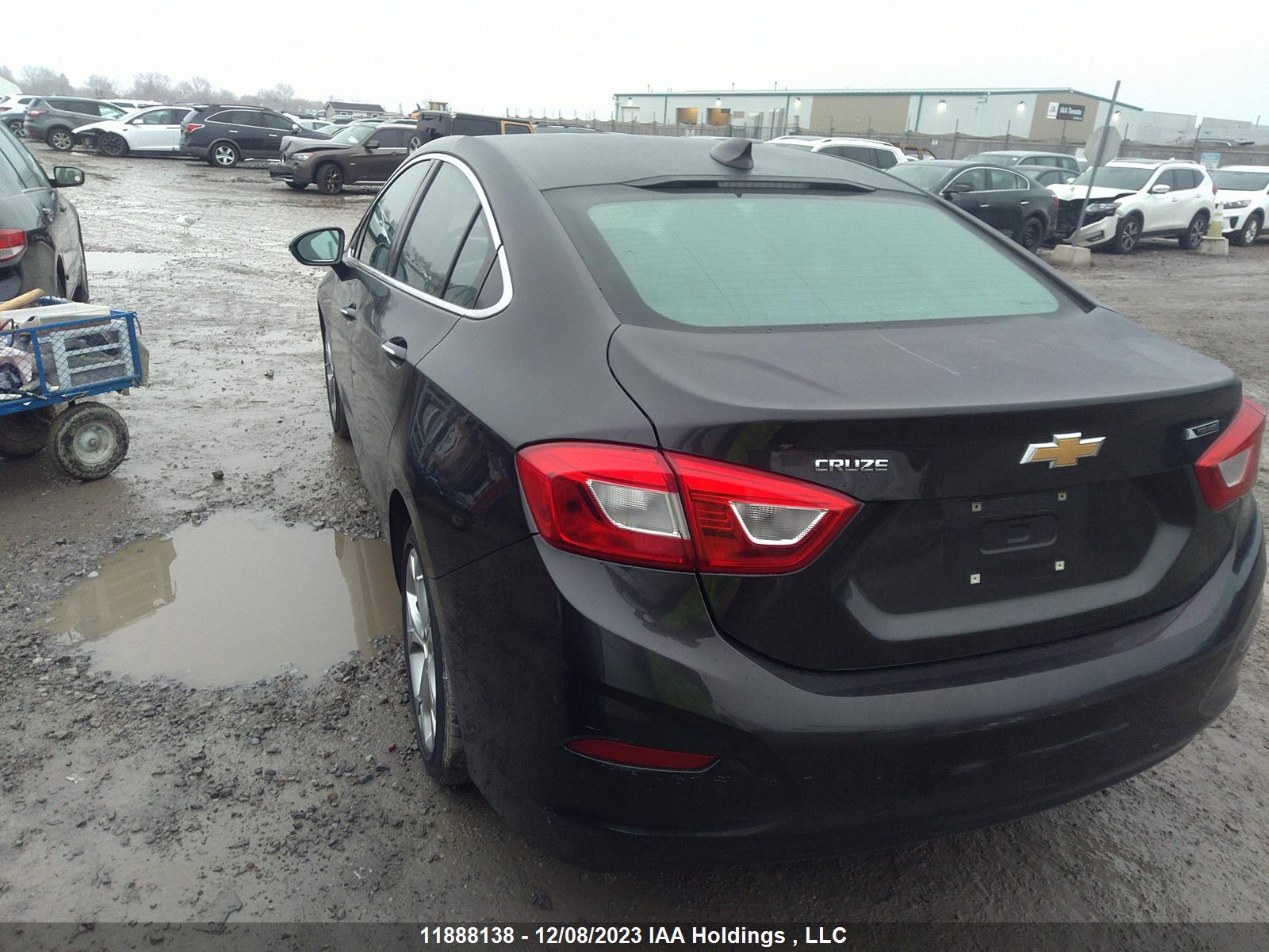 Photo 2 VIN: 1G1BF5SM3H7134596 - CHEVROLET CRUZE 