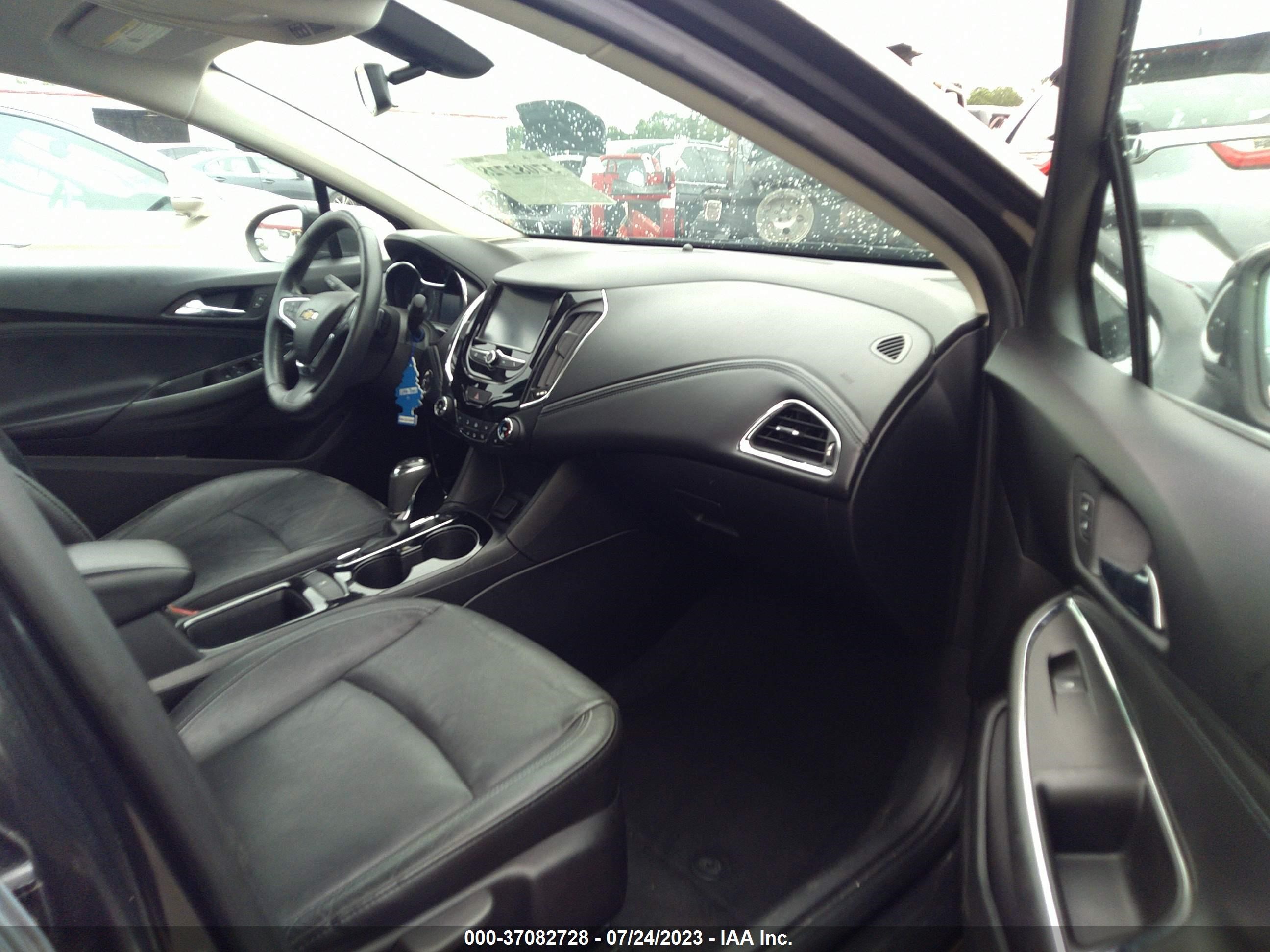 Photo 4 VIN: 1G1BF5SM5H7104614 - CHEVROLET CRUZE 