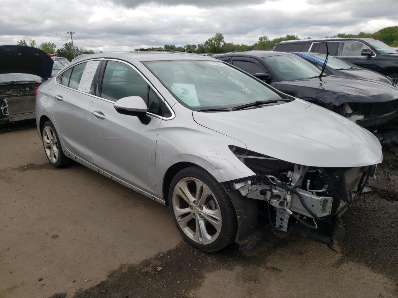 Photo 3 VIN: 1G1BF5SM5H7109845 - CHEVROLET CRUZE 