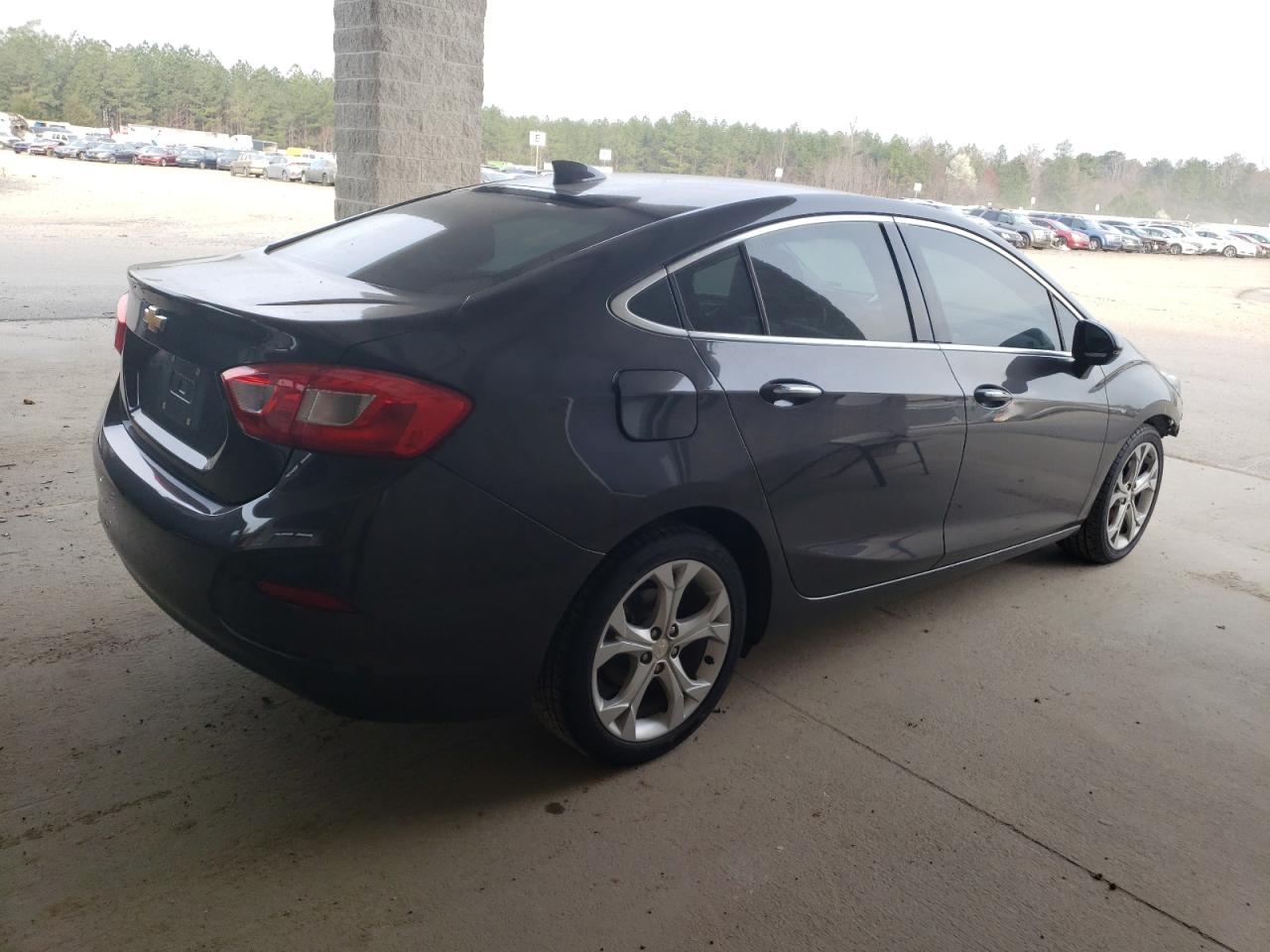 Photo 2 VIN: 1G1BF5SM6H7243568 - CHEVROLET CRUZE 