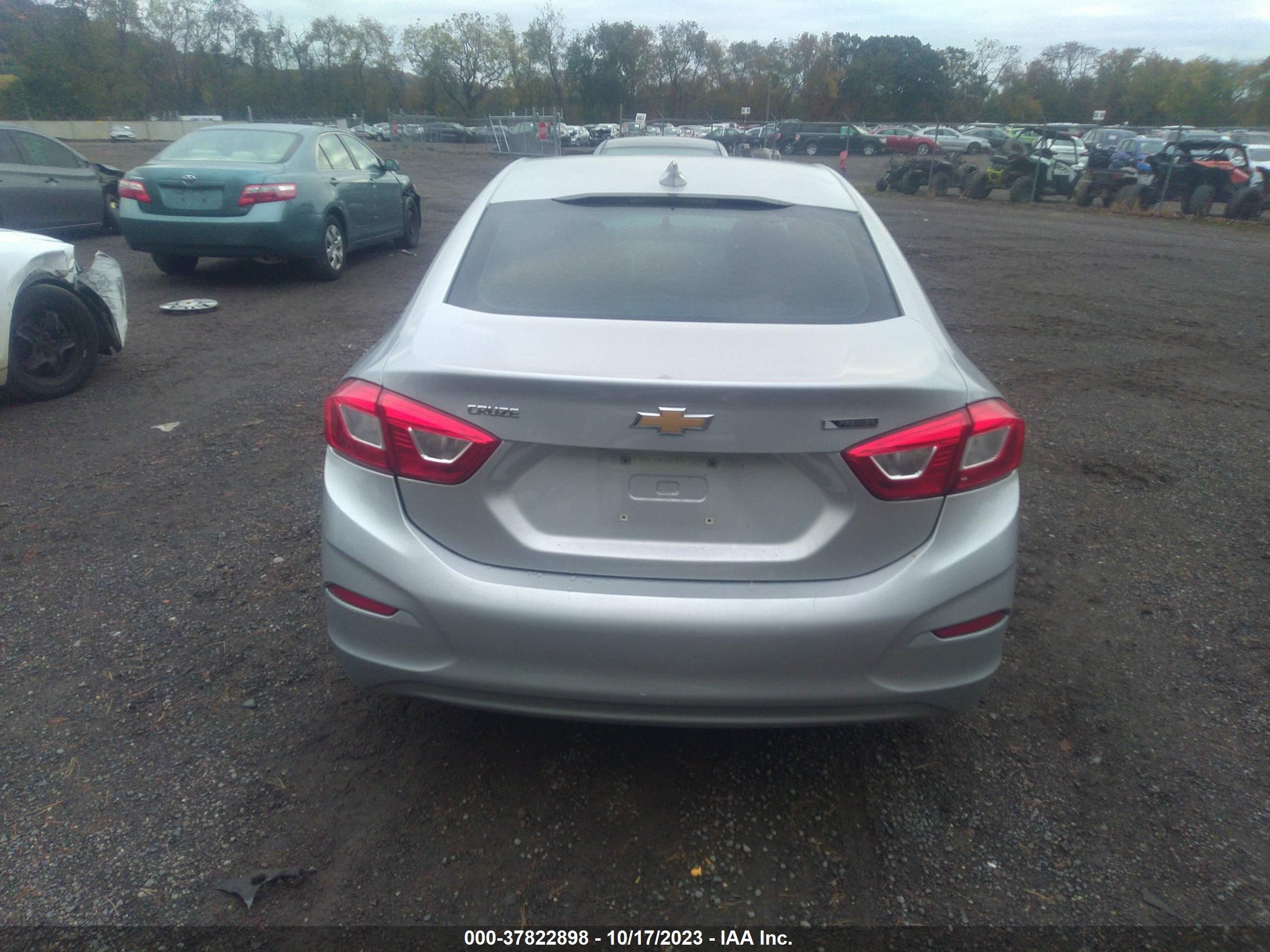 Photo 16 VIN: 1G1BF5SM7H7139638 - CHEVROLET CRUZE 