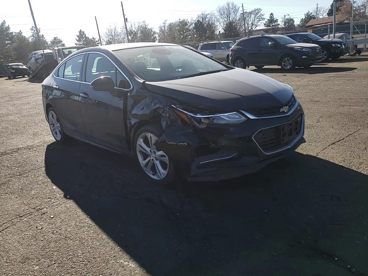 Photo 10 VIN: 1G1BF5SM7J7148569 - CHEVROLET CRUZE PREM 