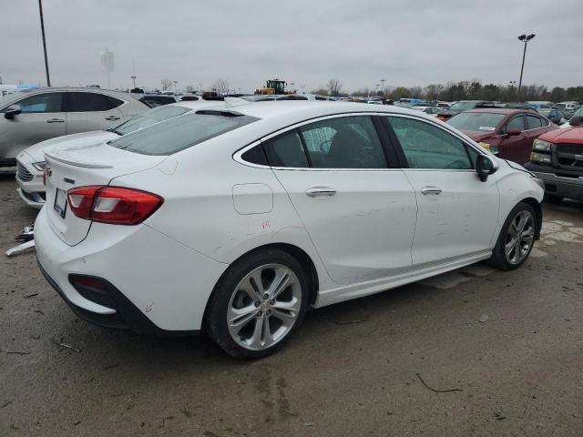 Photo 2 VIN: 1G1BF5SMXJ7113458 - CHEVROLET CRUZE PREM 