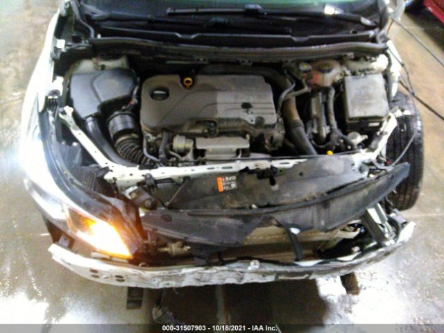 Photo 9 VIN: 1G1BJ5SM4K7104075 - CHEVROLET CRUZE 