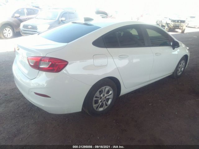 Photo 3 VIN: 1G1BJ5SM9K7101687 - CHEVROLET CRUZE 