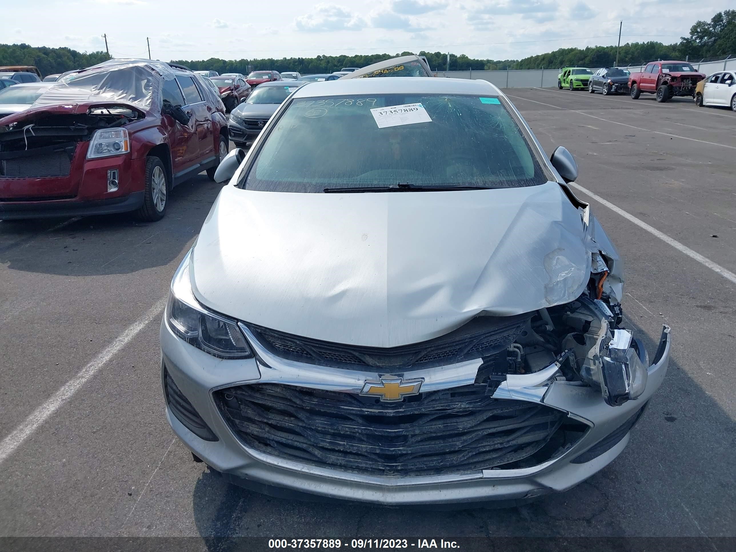 Photo 11 VIN: 1G1BJ5SM9K7104279 - CHEVROLET CRUZE 