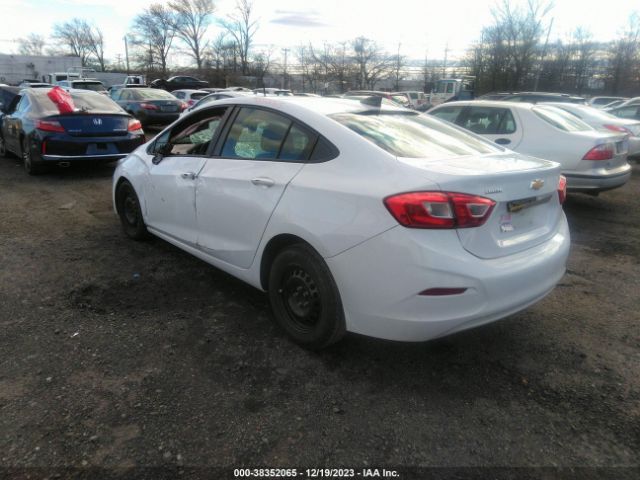 Photo 2 VIN: 1G1BJ5SMXK7104145 - CHEVROLET CRUZE 