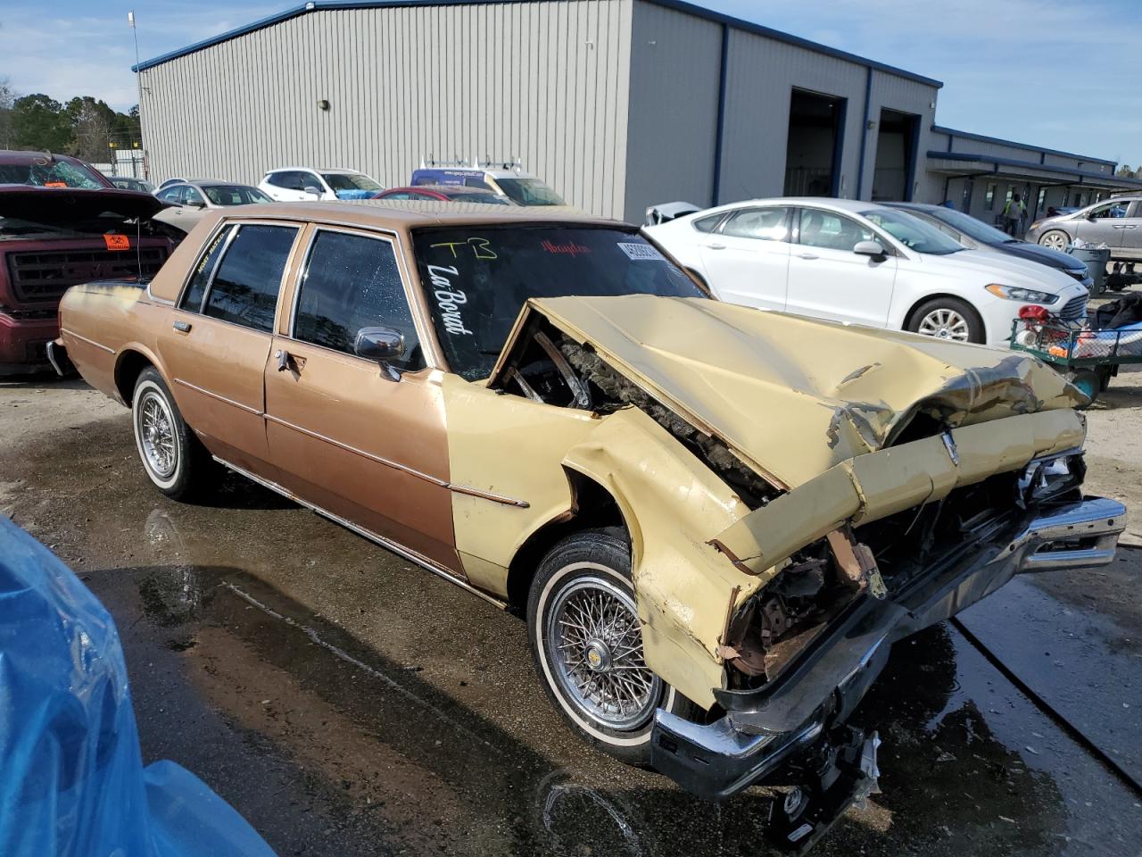 Photo 3 VIN: 1G1BL51Z4KR177202 - CHEVROLET CAPRICE 