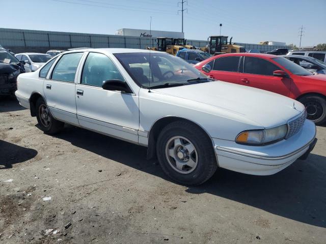 Photo 3 VIN: 1G1BL52P3SR186888 - CHEVROLET CAPRICE 